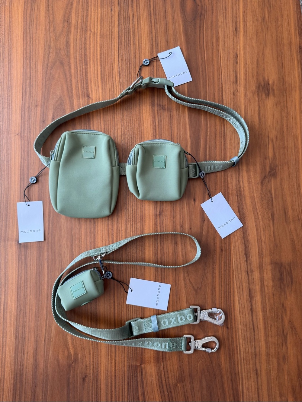 Maxbone Sage Go! Ease Hands Leash w/ Pouches + Waste Bag Holder